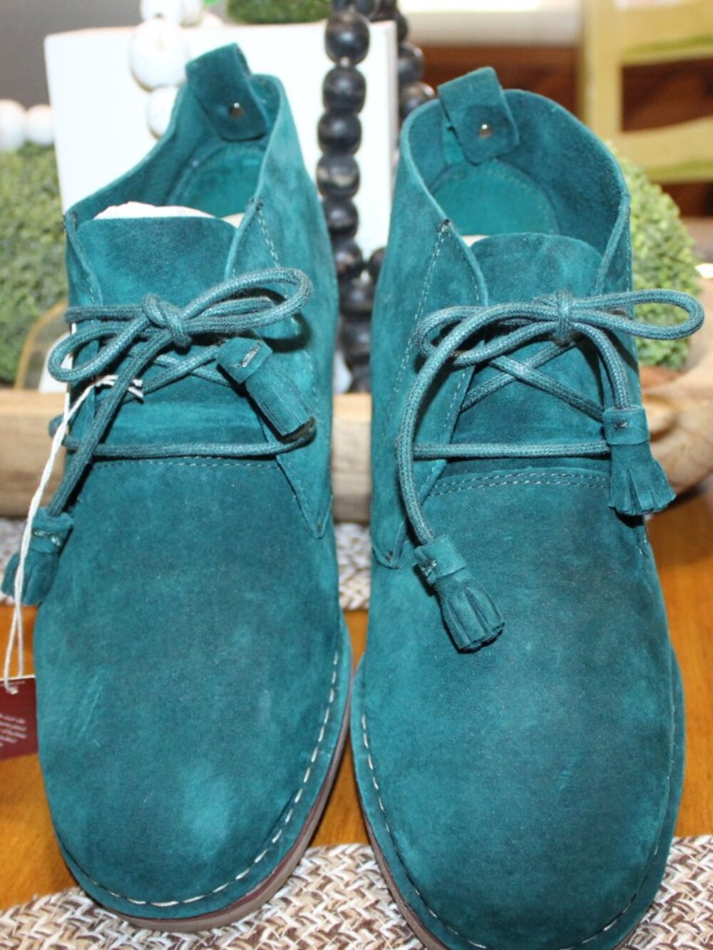 NWT Hush Puppies Cyra Catelyn Chukka suede leather boot 9 1/2 WIDE STUNNING! - Picture 7 of 14